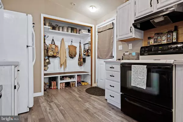 2731 CORNUCOPIA AVE, Vineland, NJ 08361