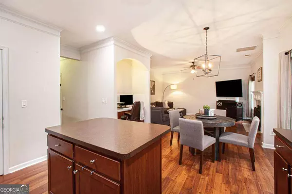 222 Ascott LN, Woodstock, GA 30189