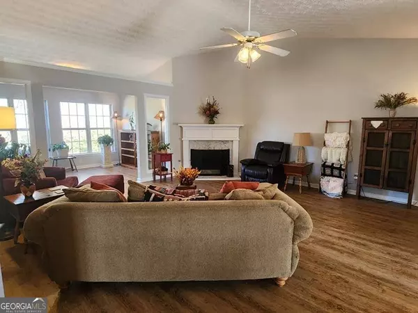 218 Mount Laurel DR, Dallas, GA 30132