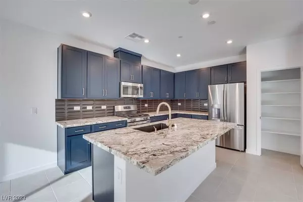 2683 Kindswood Street, Henderson, NV 89044