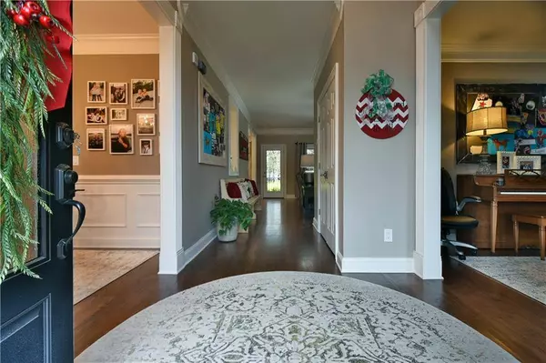 5 Limerick CT, Cartersville, GA 30120