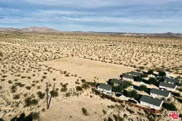 64393 Chollita Rd, Joshua Tree, CA 92252