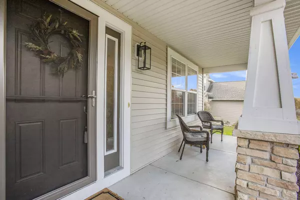 3442 Mason Ridge NE Drive, Grand Rapids, MI 49525