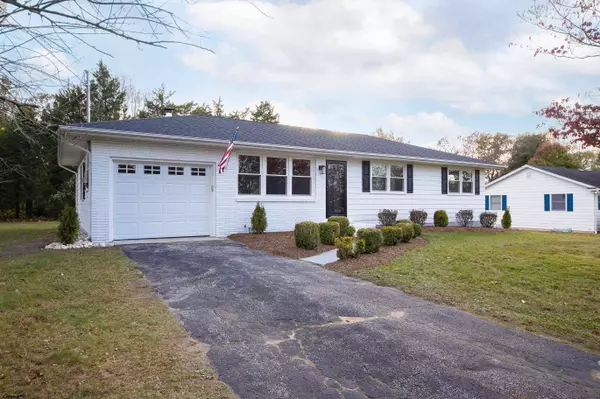 1405 E Walnut Road, East Vineland, NJ 08361