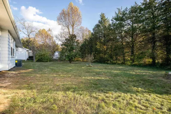 1405 E Walnut Road, East Vineland, NJ 08361