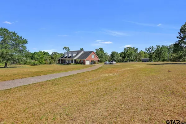 20458 Ashley Cir, Troup, TX 75789