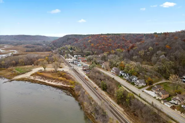 XXX State Road 35, Maiden Rock, WI 54750