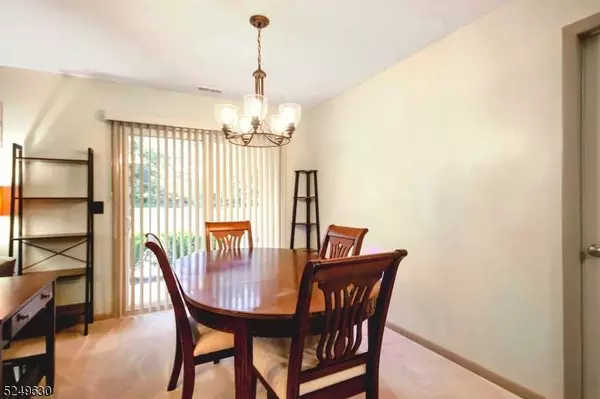 34 Falcon Ridge Way #34, Hamburg Boro, NJ 07419