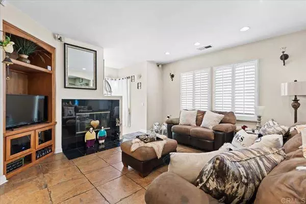 6289 Avenida De Las Vistas #6, San Diego, CA 92154