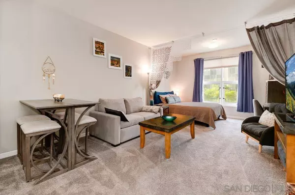 1150 J #424, San Diego, CA 92101