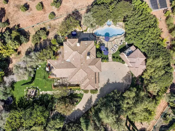 30431 Villa Toscana Rd, Bonsall, CA 92003