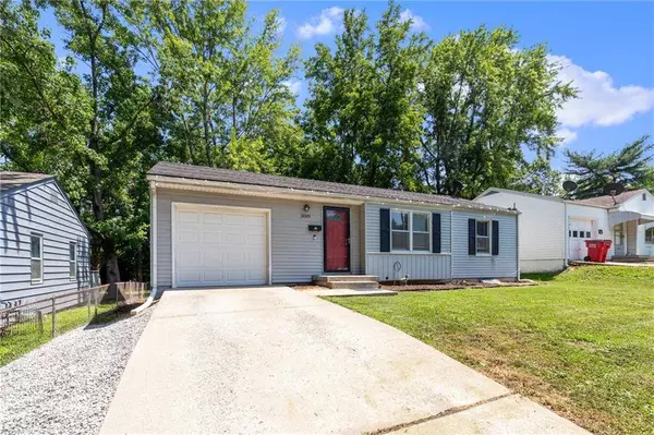 3009 S NORTON AVE, Independence, MO 64052