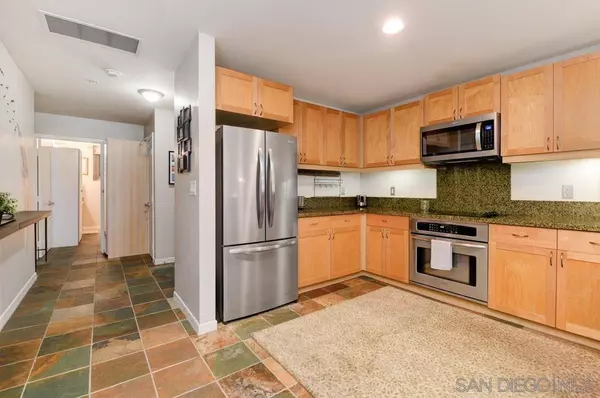 1150 J #424, San Diego, CA 92101