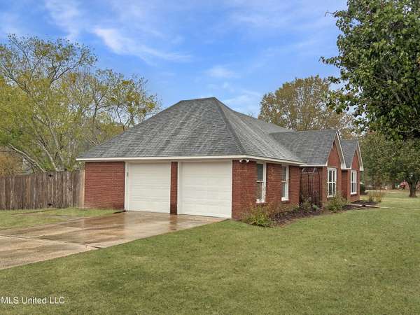 201 Foxwood Cove, Madison, MS 39110