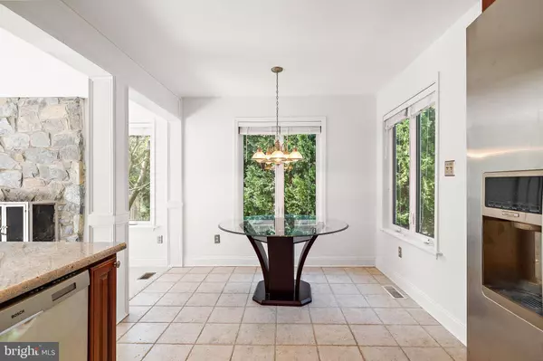 104 COUNTRY FLOWER RD, Newark, DE 19711