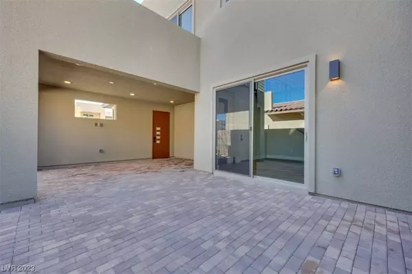 497 Crown Mesa Avenue, Las Vegas, NV 89138