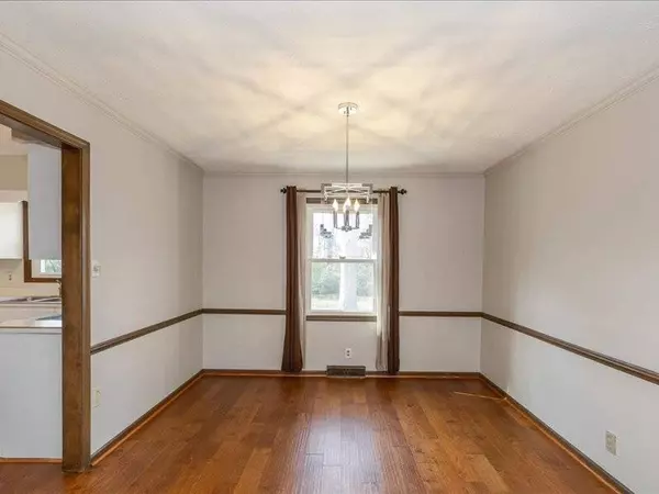 8830 Shagbark RD, Indianapolis, IN 46260