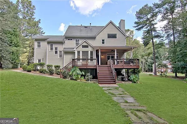 165 Stonehaven DR, Fayetteville, GA 30215