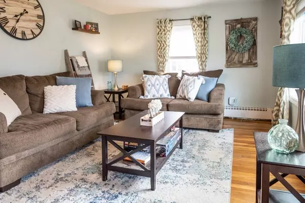 69 Yvette St, Chicopee, MA 01020