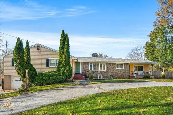 42 Tyler St, Methuen, MA 01844