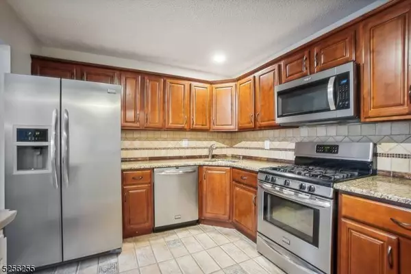 203 English Pl, Bernards Twp., NJ 07920