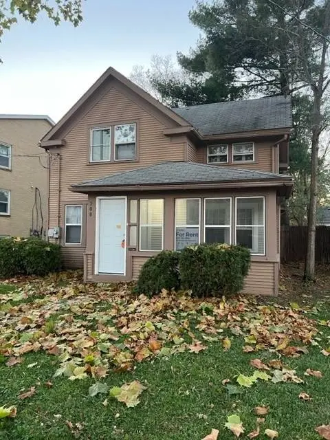 308 Blackhawk Avenue, Aurora, IL 60506