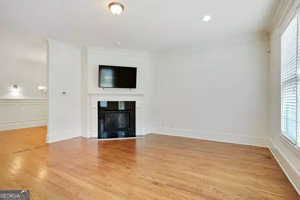 1199 Apperley PL, Sandy Springs, GA 30350