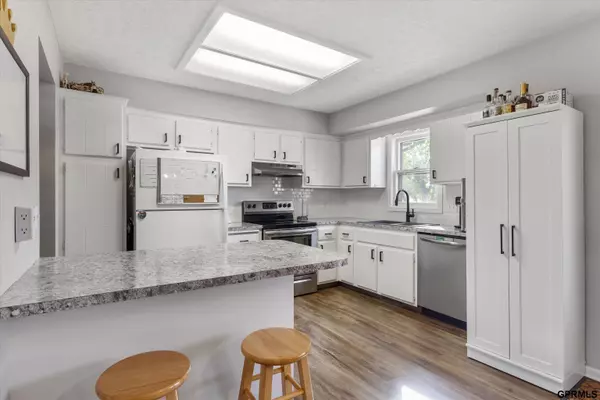 13139 Grand Avenue, Omaha, NE 68164