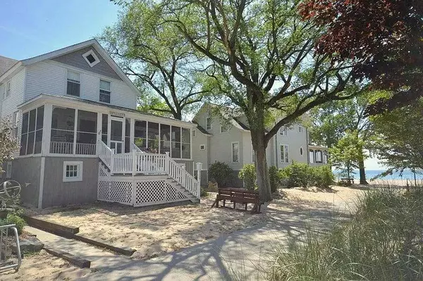 2450 Michigan Walk, Macatawa, MI 49434