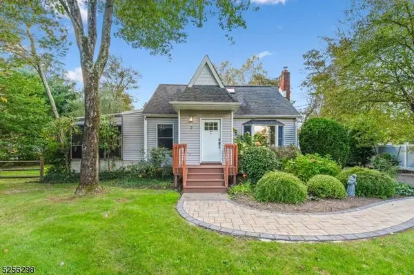 7 Forest Ave, Franklin Twp., NJ 08540