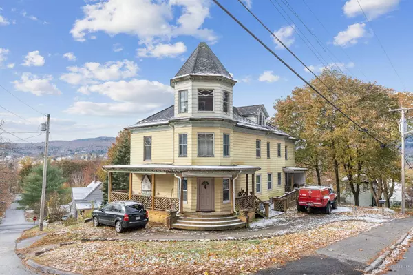 40 Harlow Hill Road, Mexico, ME 04257