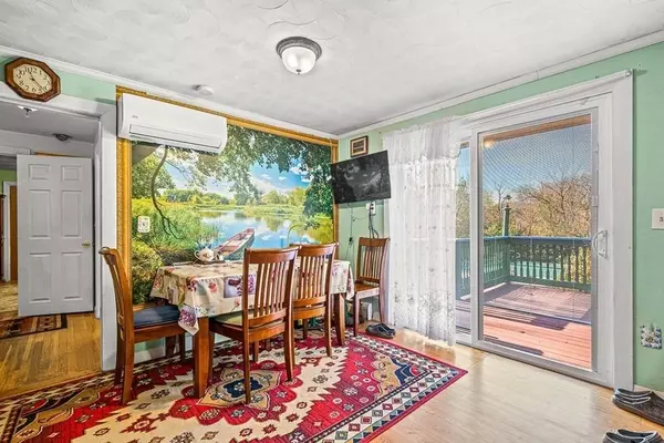 42 Tyler St, Methuen, MA 01844