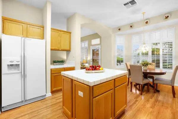 7059 Lost Lake LN, Roseville, CA 95747