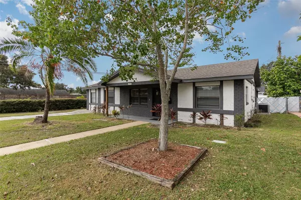 4522 FETROW DR, Orlando, FL 32812