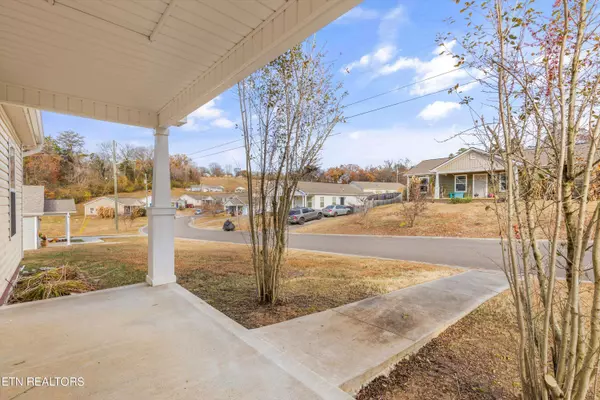 4025 Mission Bell LN, Knoxville, TN 37914