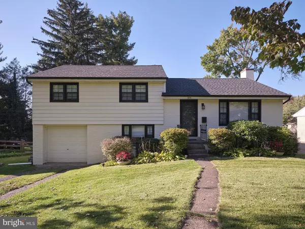 185 DAVIS RD, Doylestown, PA 18901