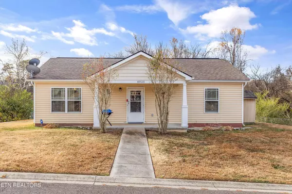 4025 Mission Bell LN, Knoxville, TN 37914