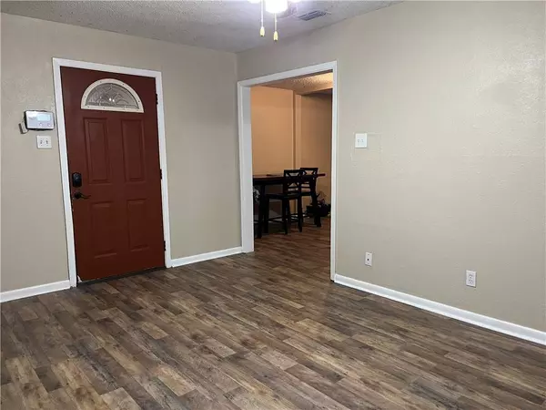 333 Angelo DR, Corpus Christi, TX 78411