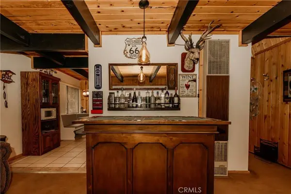 433 Victoria LN, Sugarloaf, CA 92386