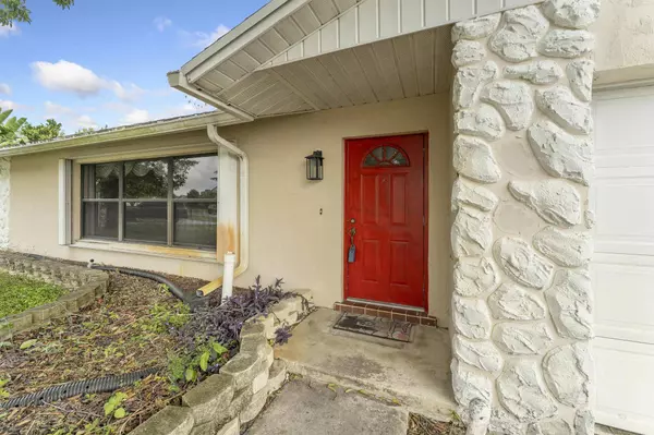 3517 N Libby DR, West Palm Beach, FL 33406