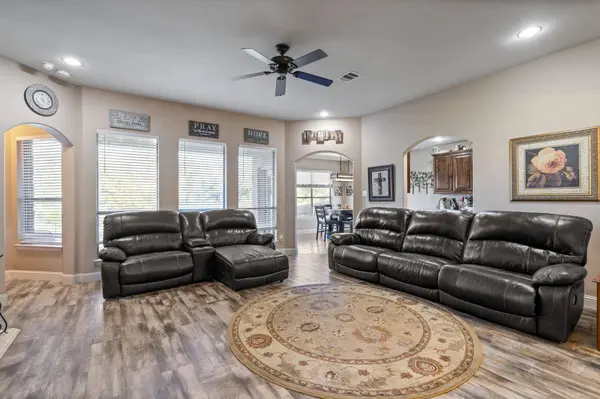 207 Rushcreek Drive, Wylie, TX 75098