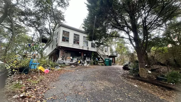 301 Summit Drive, Destin, FL 32541