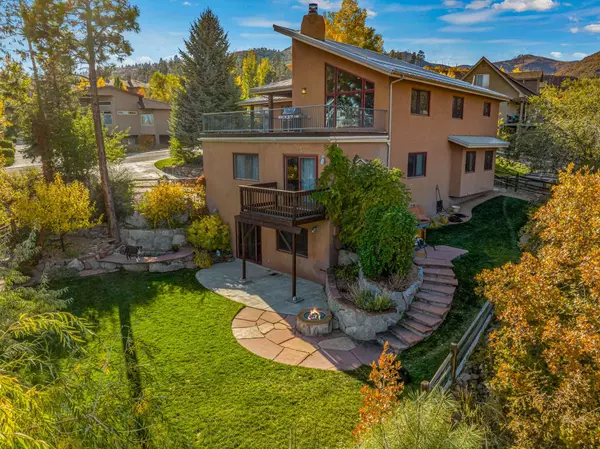 5425 Quemazon, Los Alamos, NM 87544