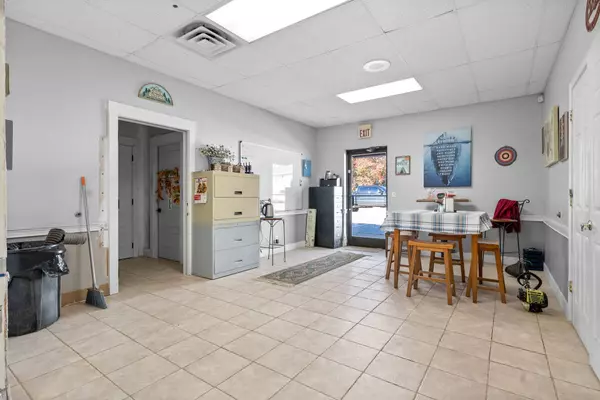 131 Corporate Dr, Clarksville, TN 37040