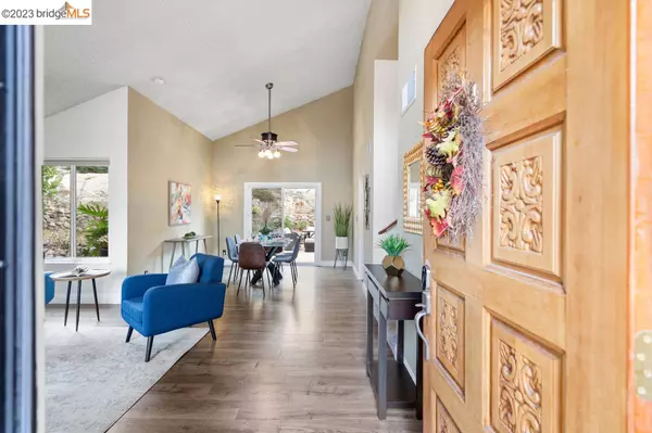 2238 Southwest Ct, Martinez, CA 94553