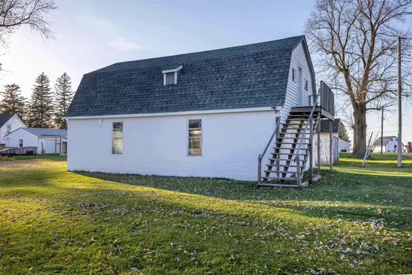 115 Summer, Warren, IL 61087