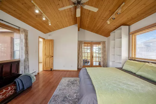 5425 Quemazon, Los Alamos, NM 87544