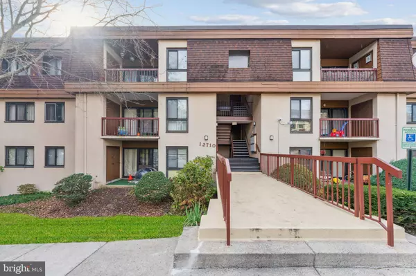 12710 VEIRS MILL RD #103, Rockville, MD 20853