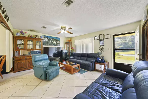 429 NW Sullivan Street, Fort Walton Beach, FL 32548