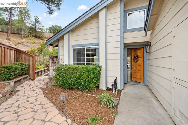 2238 Southwest Ct, Martinez, CA 94553